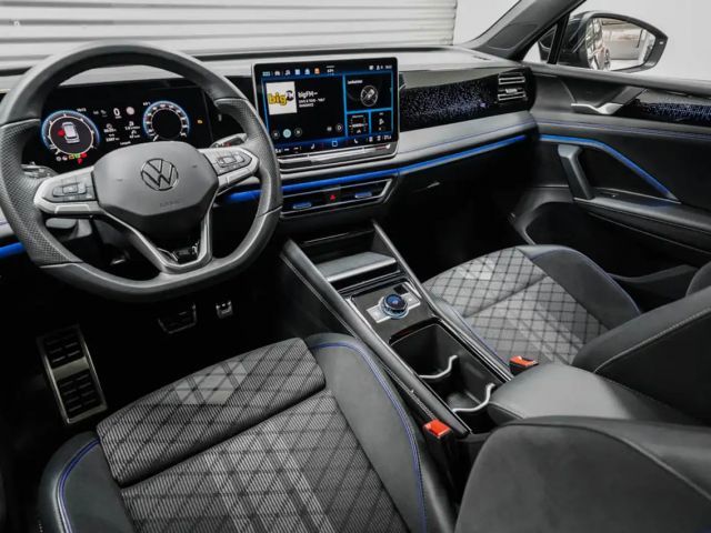 Volkswagen Tiguan 4Motion DSG R-Line