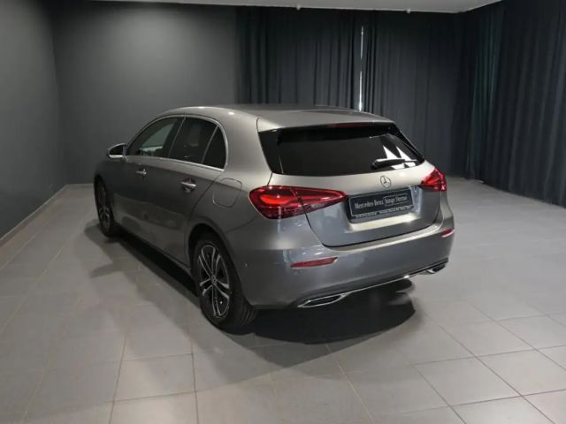 Mercedes-Benz A 180 Progressive