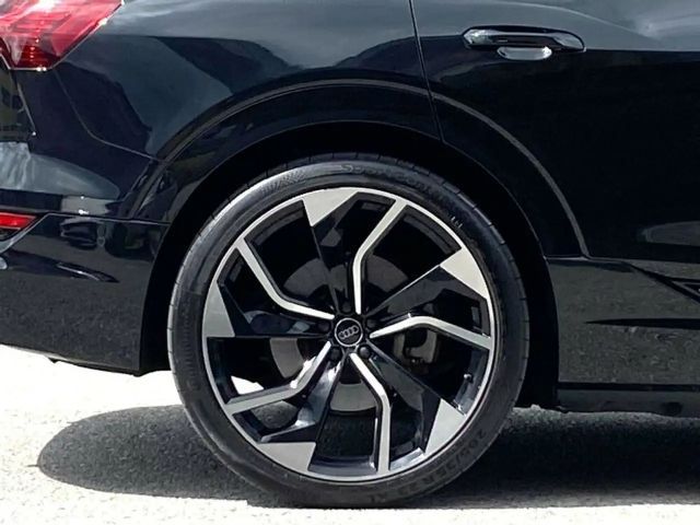 Audi e-tron 55 S-Line