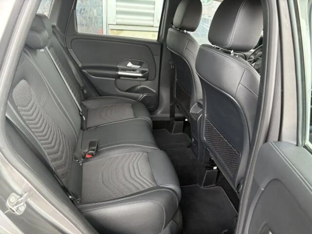 Mercedes-Benz B 180 B 180 ProgressiveAdvanced AHK LED Kamera eHeckkl