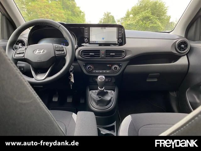 Hyundai i10 1.0 2WD Trend