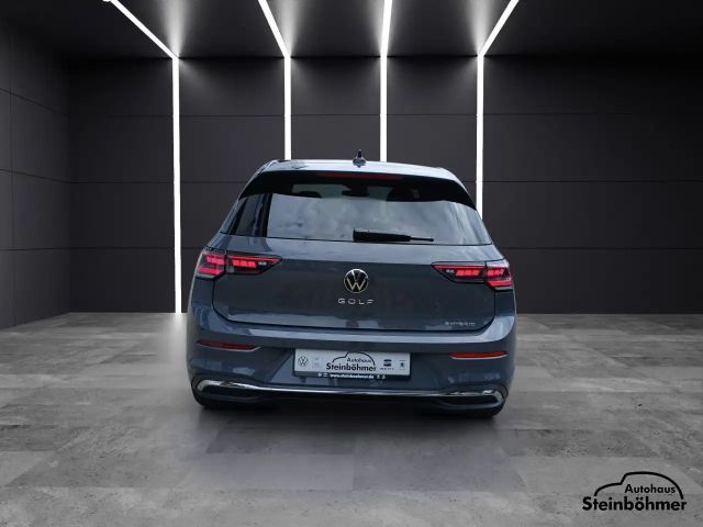 Volkswagen Golf IQ.Drive Style eHybrid