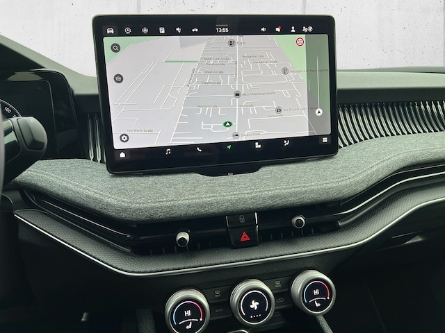 Skoda Superb 2.0 TDI Combi Selection