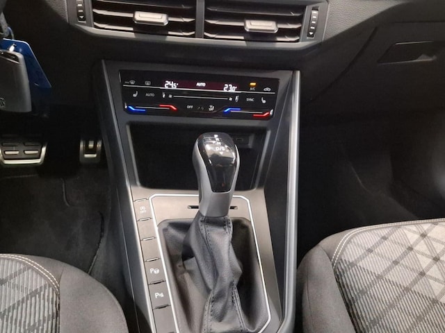 Volkswagen Taigo 1.5 TSI DSG R-Line