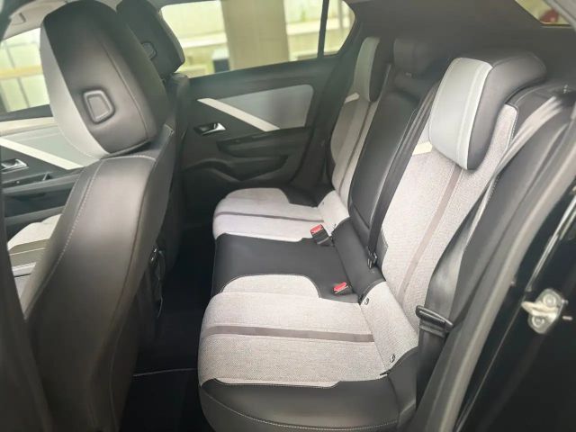 Opel Astra Elegance Innovation