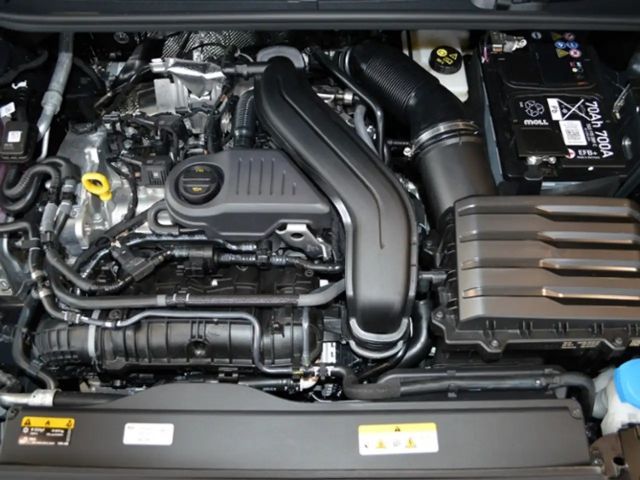 Volkswagen Touran DSG R-Line