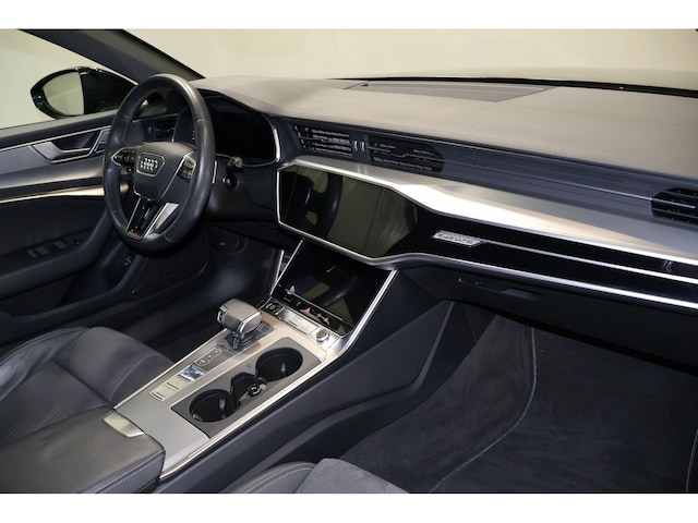 Audi A6 55 TFSI Avant Quattro S-Tronic Sport