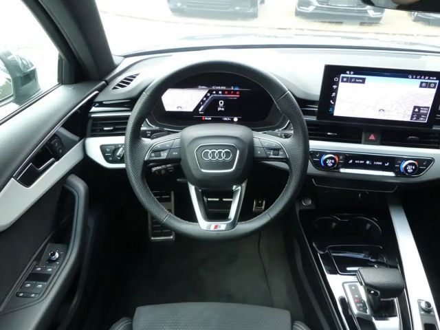 Audi A4 35 TFSI Competition S-Line