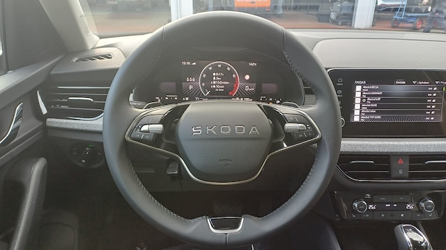 Skoda Kamiq AHK, KAMERA, ANSCHLUSSGARANTIE