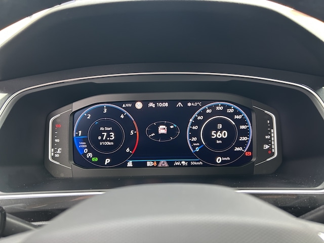 Volkswagen Tiguan 2.0 TDI Allspace DSG R-Line