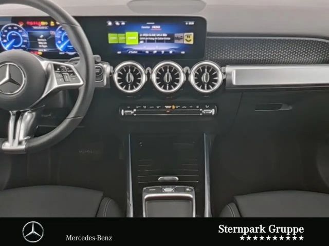 Mercedes-Benz EQB 300 4MATIC