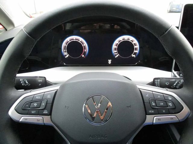 Volkswagen Golf 1.5 TSI Golf VIII Life