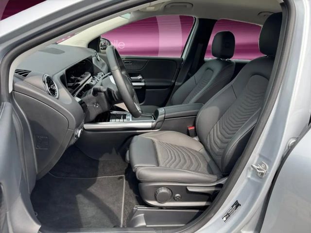 Mercedes-Benz B 180 Progressive