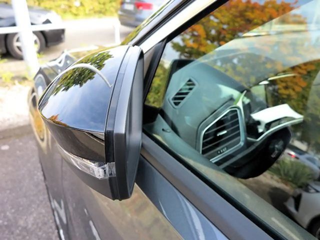 Volkswagen T-Roc Sport