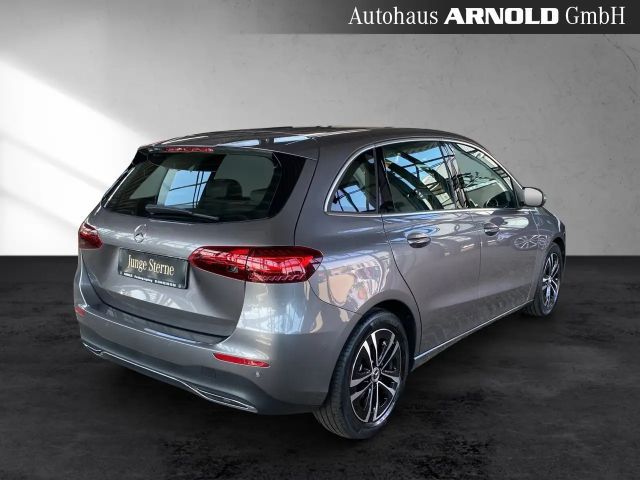 Mercedes-Benz B 200 B 200 d Progressive Sedan