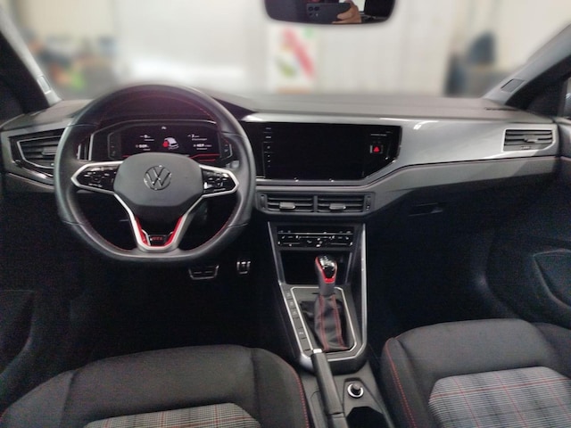 Volkswagen Polo 2.0 TSI DSG GTI IQ.Drive