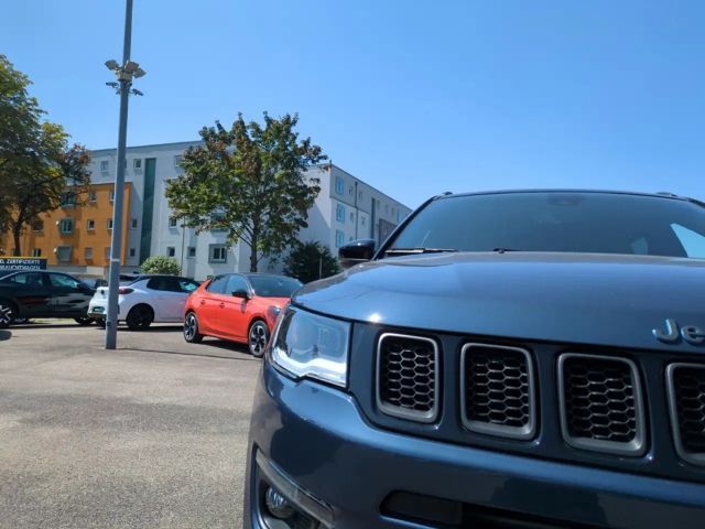 Jeep Compass 4x4 Hybrid