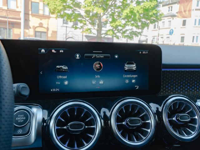 Mercedes-Benz GLB 220 4MATIC GLB 220 d