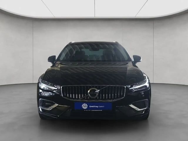 Volvo V60 AWD Core Recharge T6