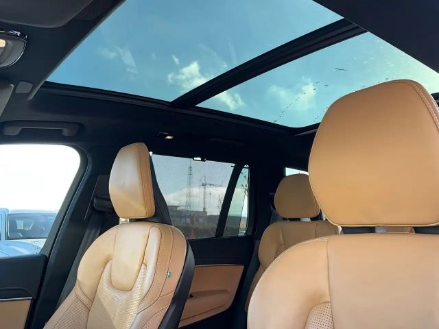 Volvo XC90 AWD Dark T8 Ultimate