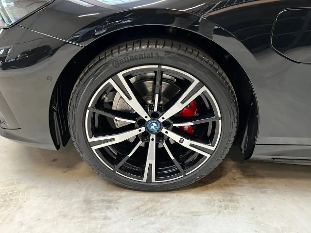 BMW 530 530e M-Sport Touring xDrive