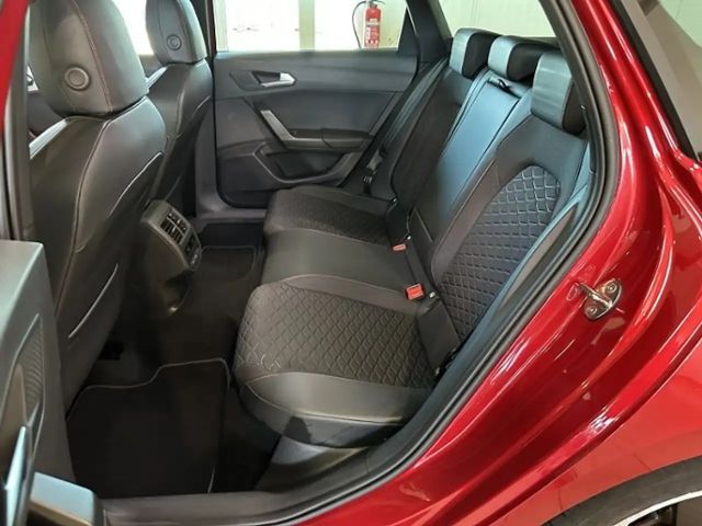 Seat Leon 1.5 eTSI DSG FR-lijn Sportstourer