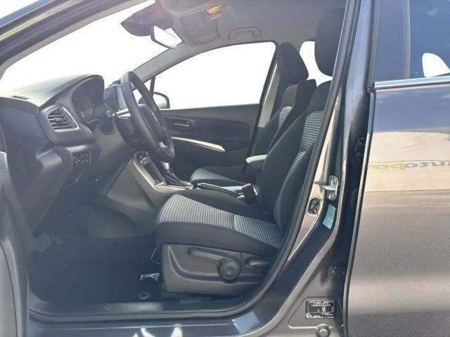 Suzuki S-Cross AllGrip Hybrid