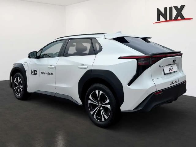 Toyota bZ4X 4x2 Team D