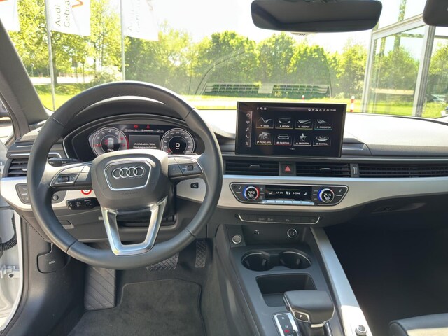 Audi A4 35 TFSI Avant S-Line S-Tronic
