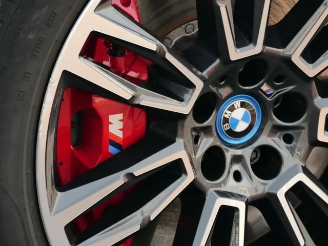 BMW i5 M-Sport Sedan