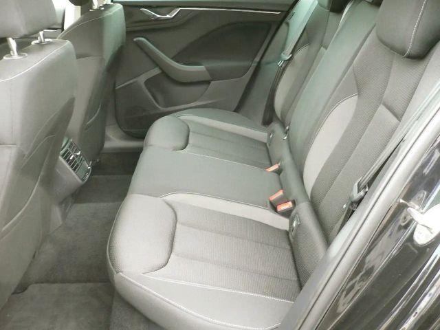 Skoda Scala 1.5 TSI Tour