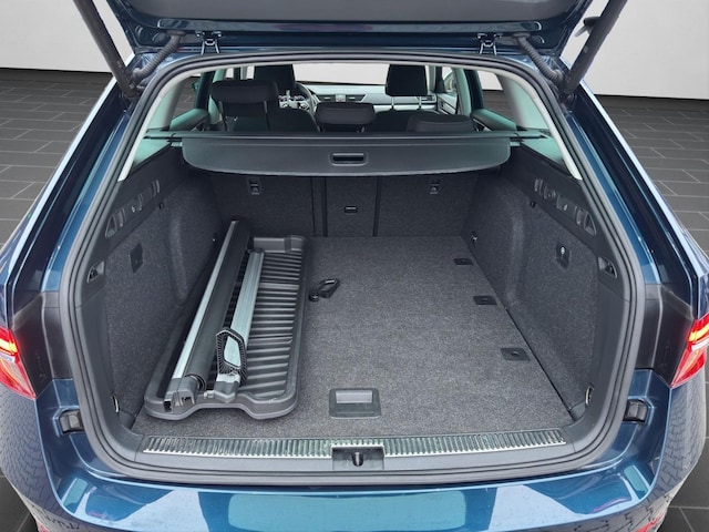 Skoda Superb 1.5 TSI Combi Style Style