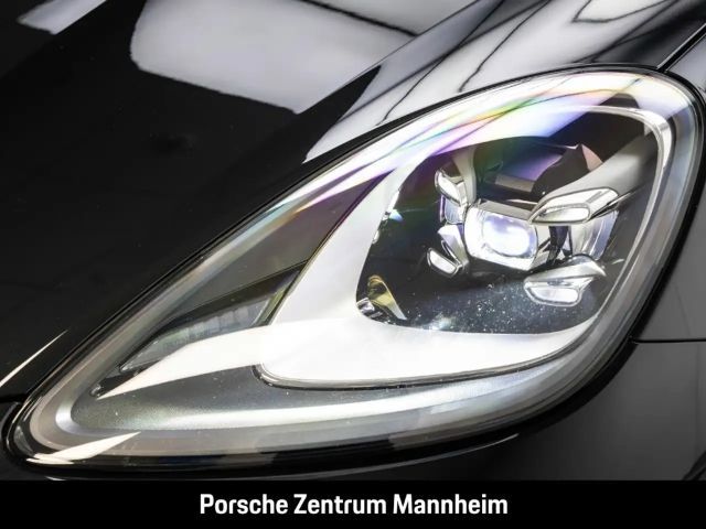 Porsche Cayenne Platinum Edition