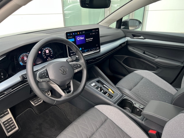 Volkswagen Golf 1.5 eTSI DSG Golf VIII Variant