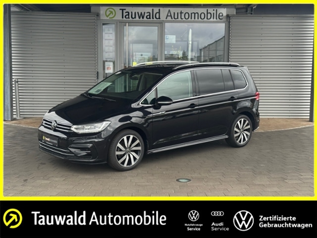 Volkswagen Touran 1.5 TSI DSG IQ.Drive R-Line