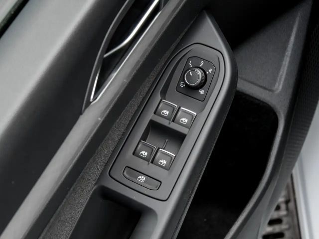 Volkswagen Golf 1.5 TSI Golf VIII Life