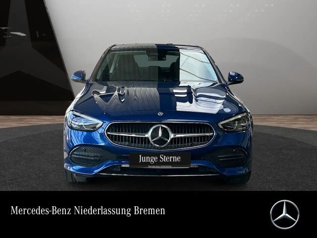 Mercedes-Benz C 200 4MATIC Sedan