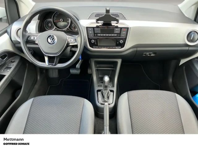 Volkswagen up! Active