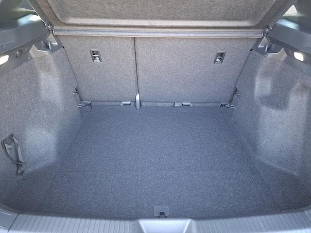 Volkswagen ID.4 electric 170 PS NAVI ACC