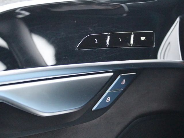 Audi A8 60 TFSI Hybride Quattro