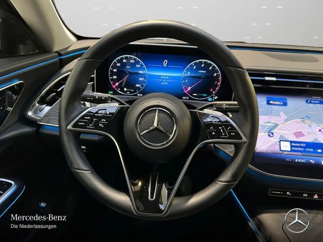 Mercedes-Benz E 200 AVANTGARDE Estate