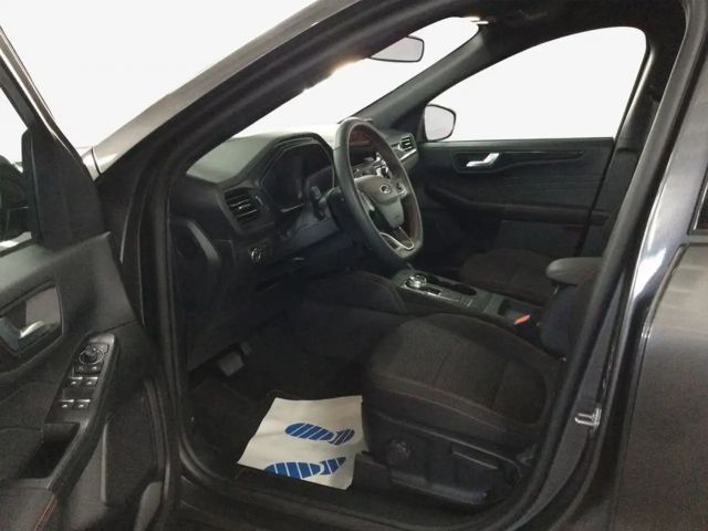 Ford Kuga ST Line