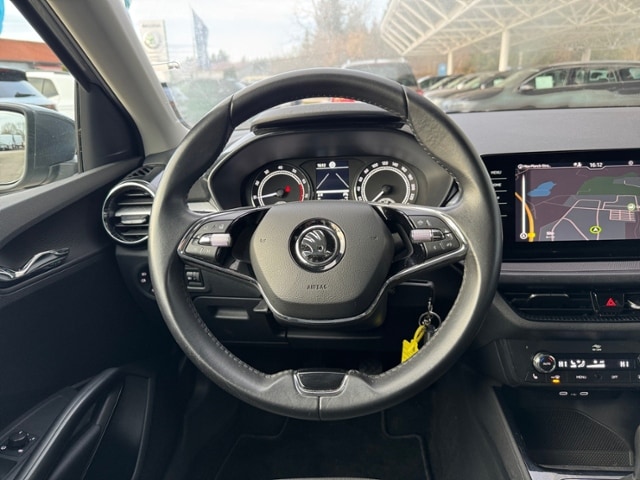 Skoda Fabia 1 0 TSI Navi