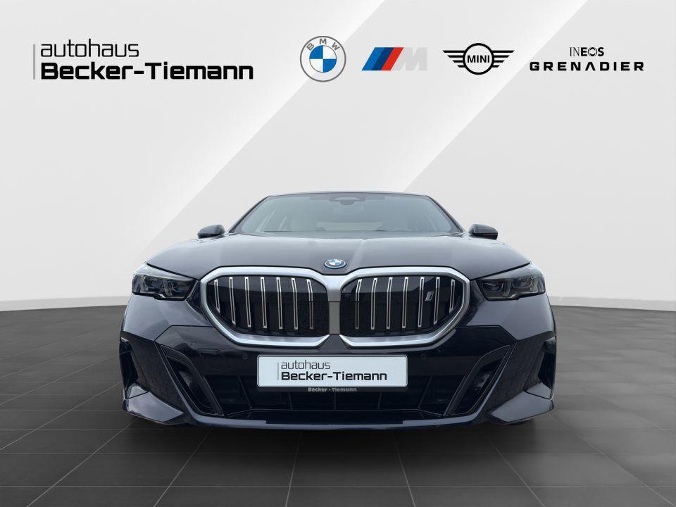 BMW i5 Sedan eDrive40