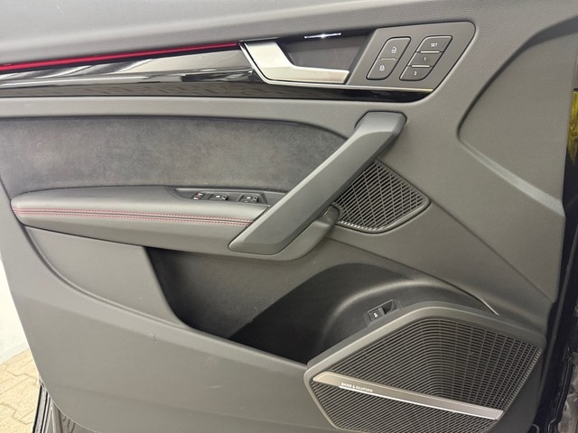 Audi SQ5 SUV TDI tiptronic Audi SQ5 SUV