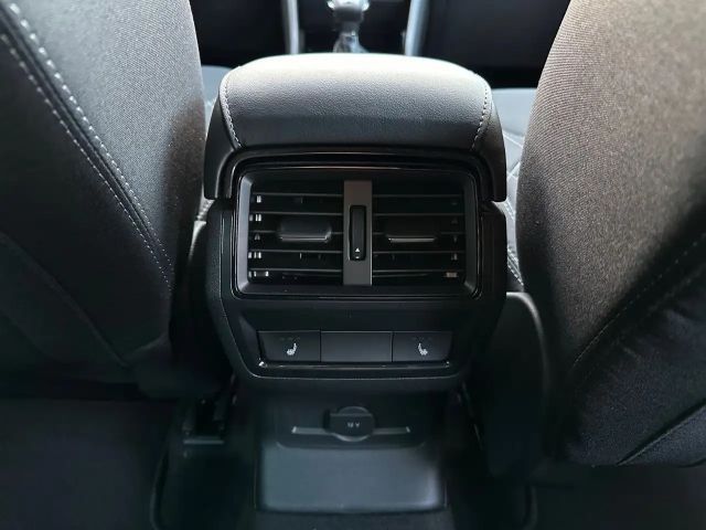 Skoda Karoq 1.5 TSI ACT Sportline