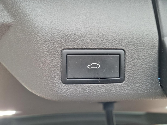 Volkswagen Multivan Lang Style T7