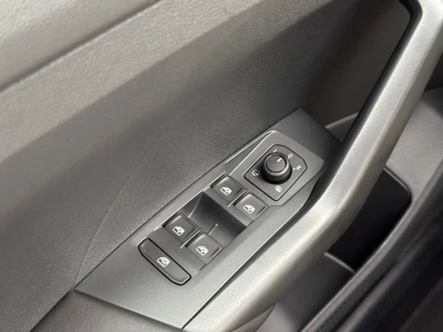 Volkswagen T-Cross 4Me TSI