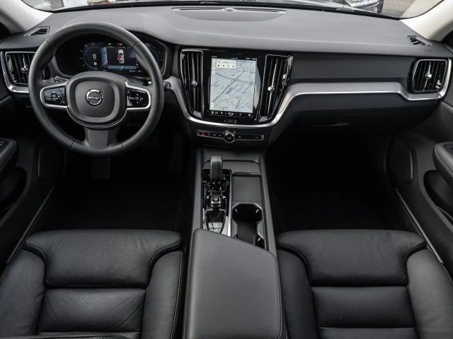 Volvo V60 Cross Country AWD Plus