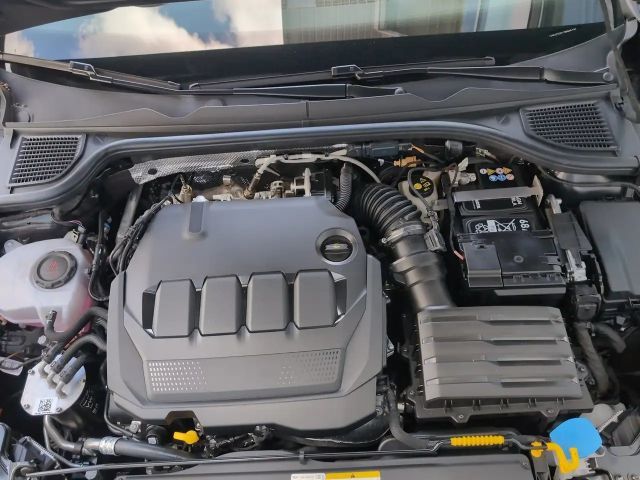 Volkswagen Golf Business DSG Variant